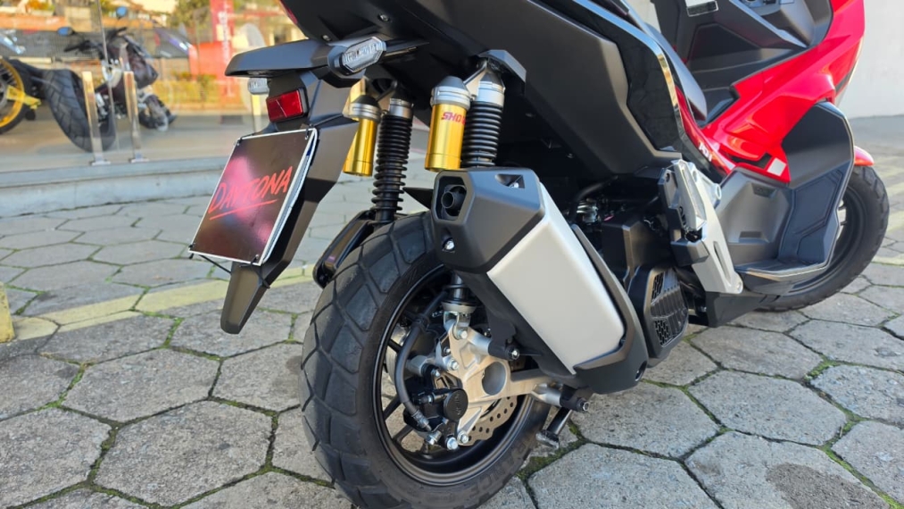 honda adv - 150cc9