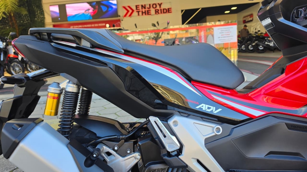 honda adv - 150cc7