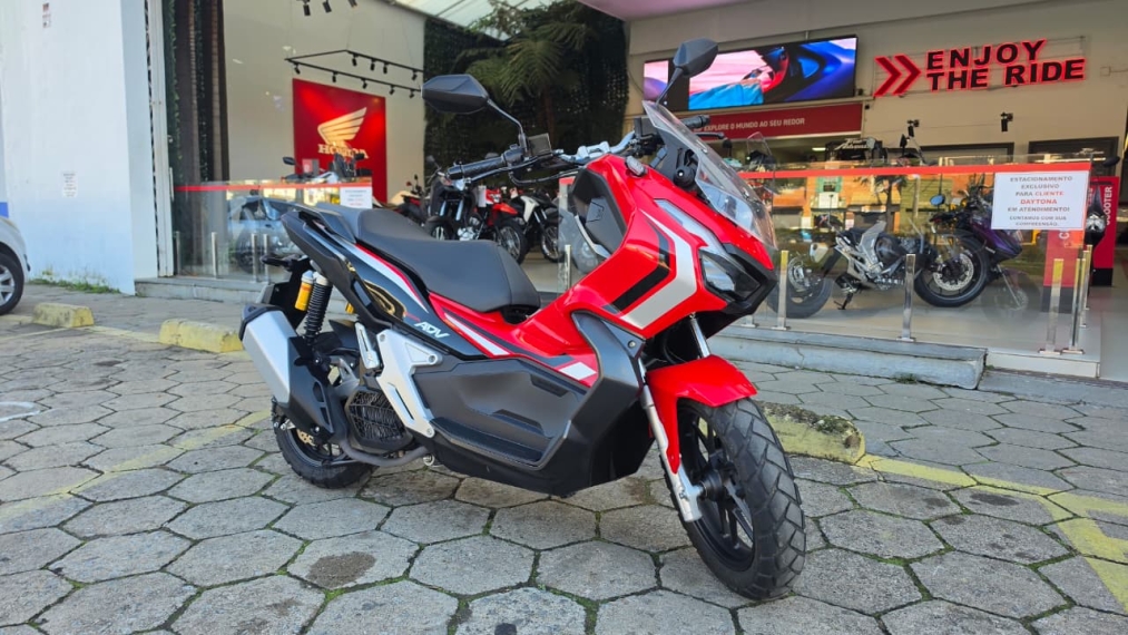 honda adv - 150cc1