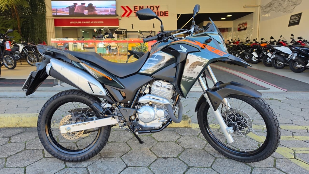 honda xre 300 abs0