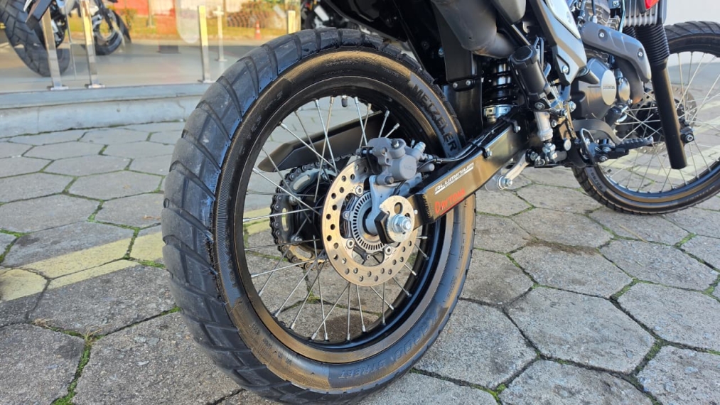 xr 300l tornado - vermelho9