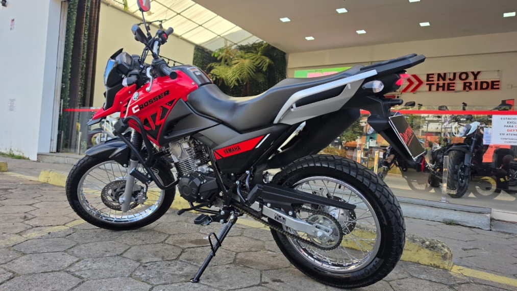 crosser s abs - 202413