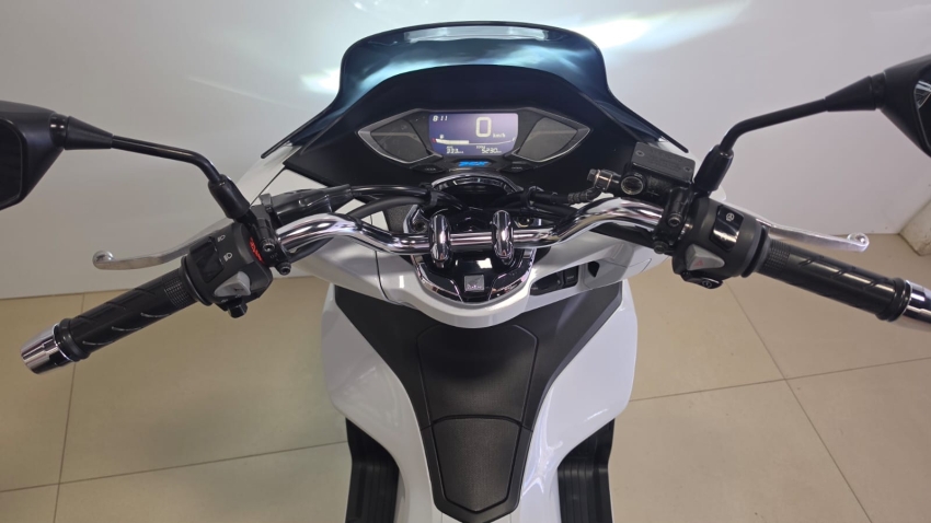 honda pcx 1602