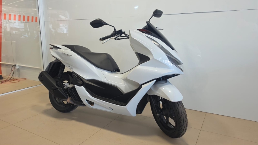 honda pcx 1600