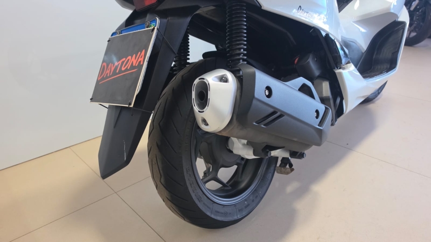 honda pcx 1608