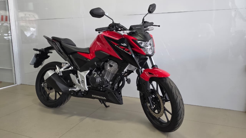 cb 300f twister 20245