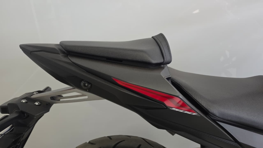 HONDA CB 500 HORNET8