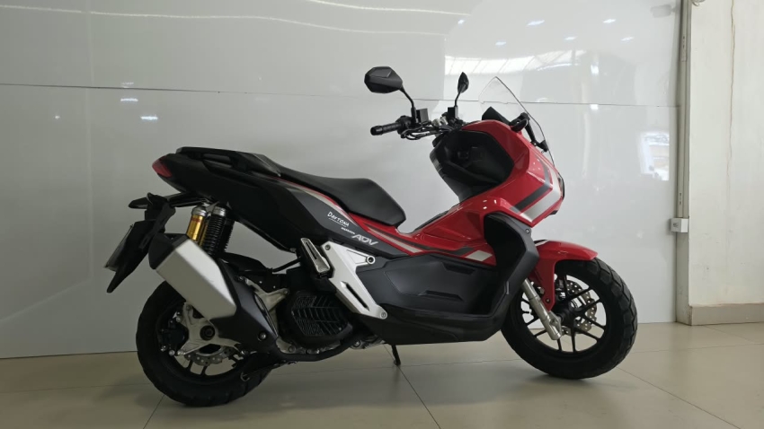 HONDA/ADV 1502