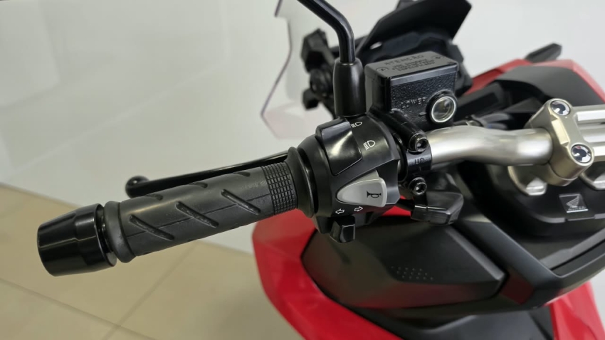 HONDA/ADV 1505