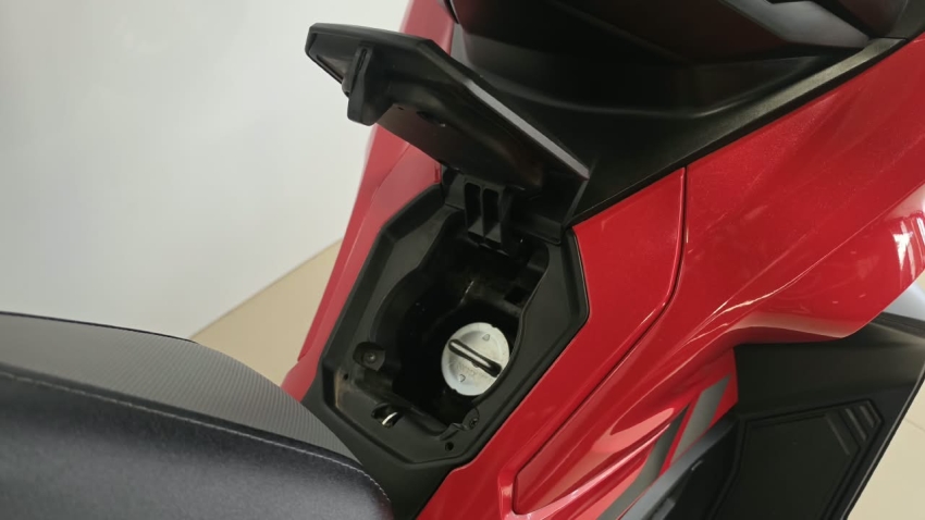 HONDA/ADV 15010