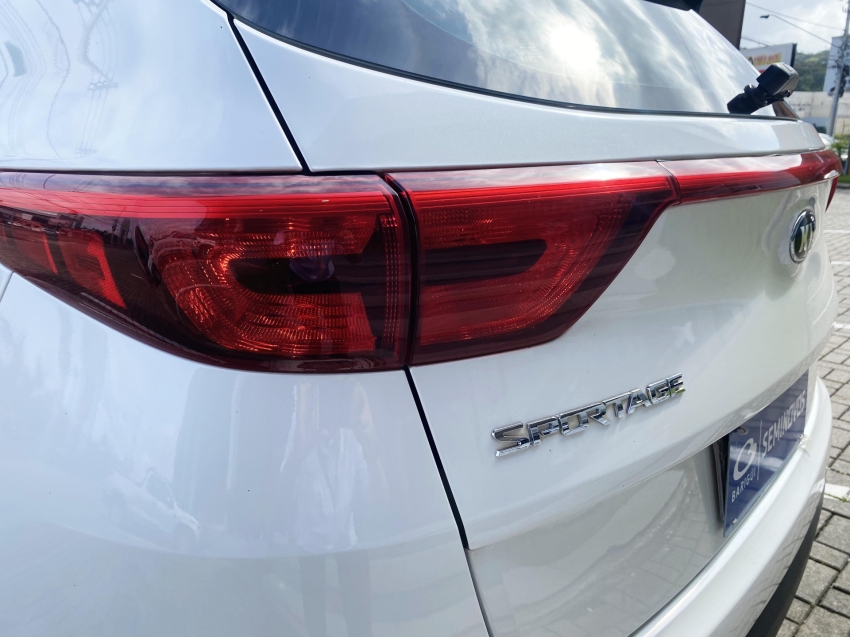 kia sportage 2.0 lx 4x2 16v flex 4p automatico 201816