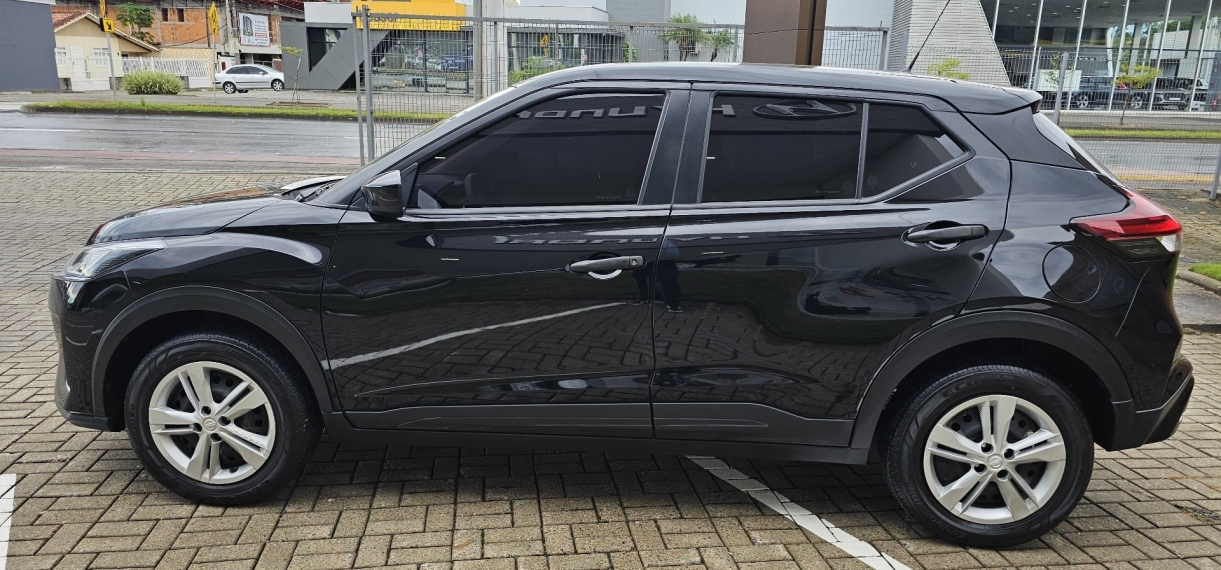 nissan kicks 1.6 16v flexstart active xtronic 2023