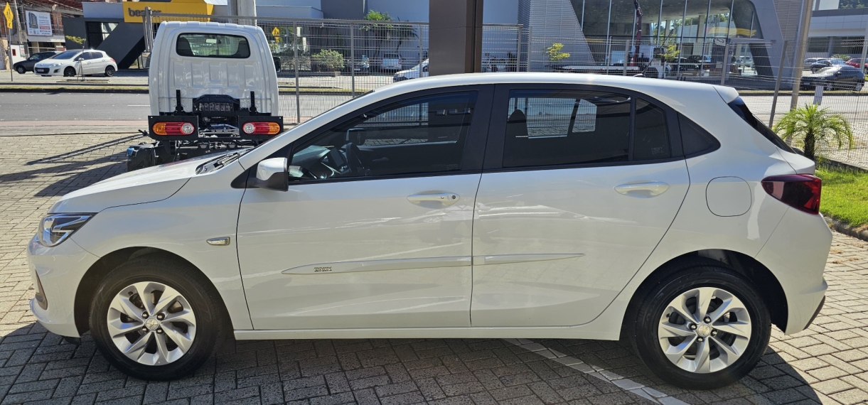 chevrolet onix 1.0 flex lt manual 2023