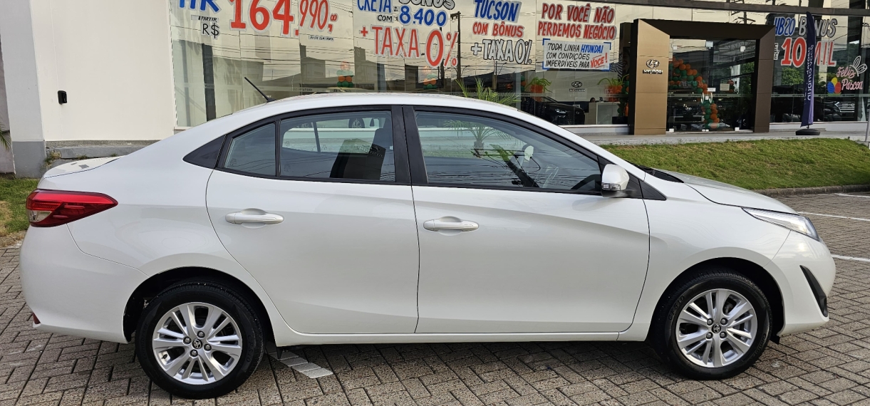 toyota yaris 1.5 16v flex sedan xl plus tech multidrive 2019