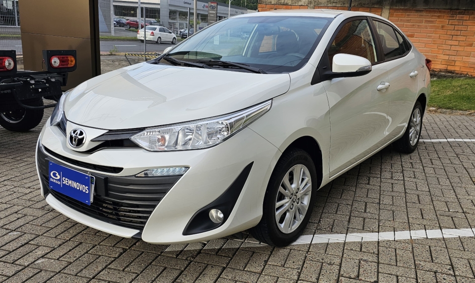 toyota yaris 1.5 16v flex sedan xl plus tech multidrive 2019