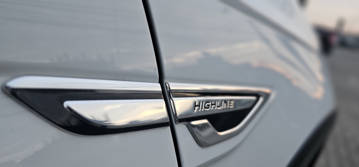 volkswagen nivus 1.0 200 tsi total flex highline automatico 4p 2024