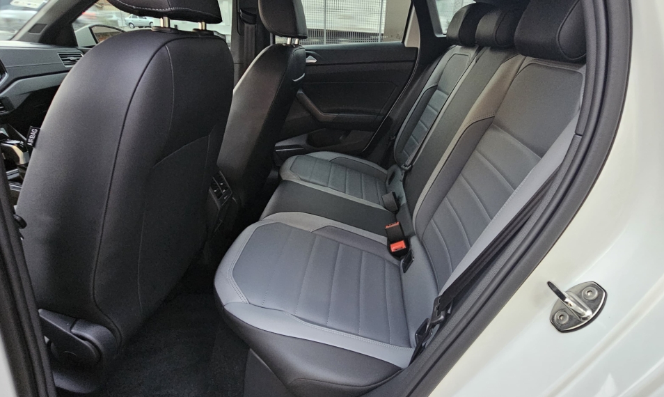 volkswagen nivus 1.0 200 tsi total flex highline automatico 4p 2024