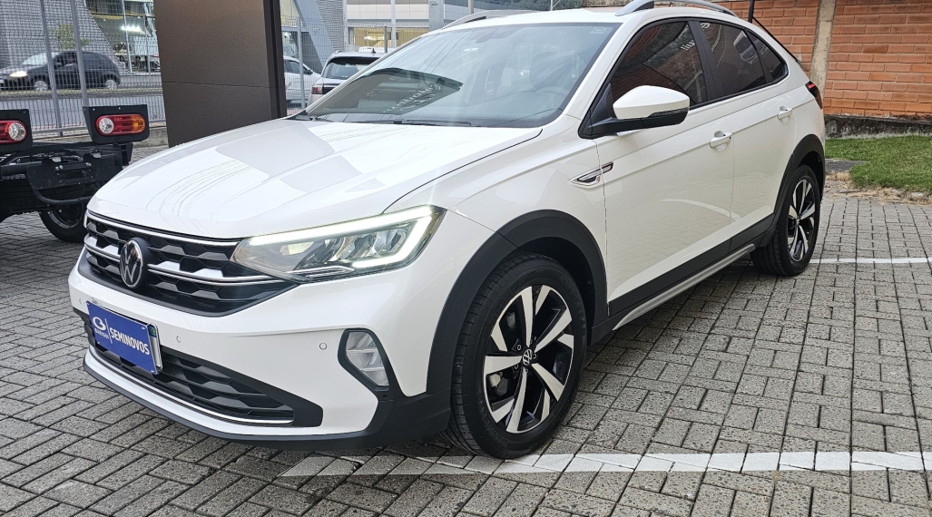 volkswagen nivus 1.0 200 tsi total flex highline automatico 4p 2024