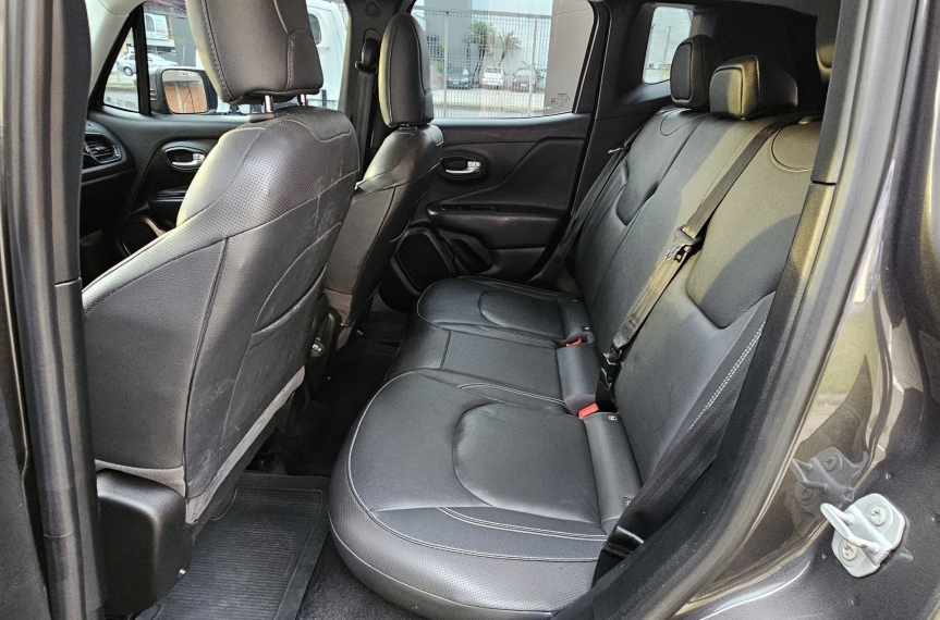 jeep renegade 1.3 t270 turbo flex longitude at6 4p automatico 2022