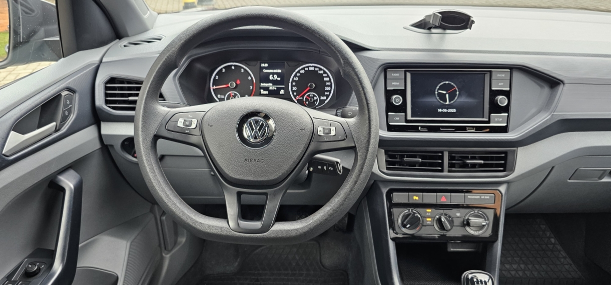 volkswagen t-cross 1.0 200 tsi total flex manual 4p 2020