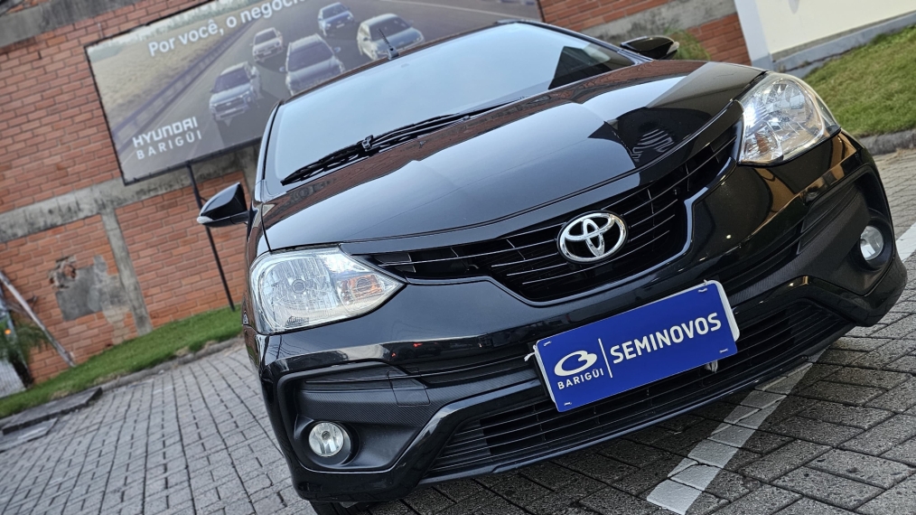 toyota etios 1.5 platinum 16v flex 4p automatico 2017
