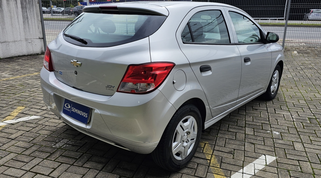 chevrolet onix 1.0 mpfi joy 8v flex 4p manual 2018