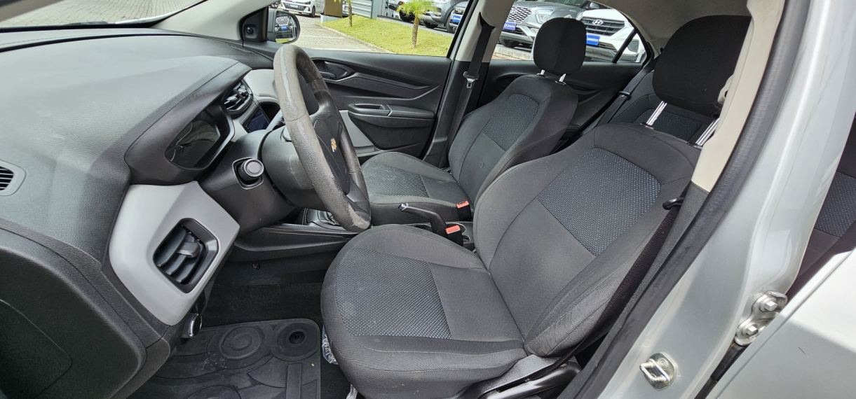 chevrolet onix 1.0 mpfi joy 8v flex 4p manual 2018