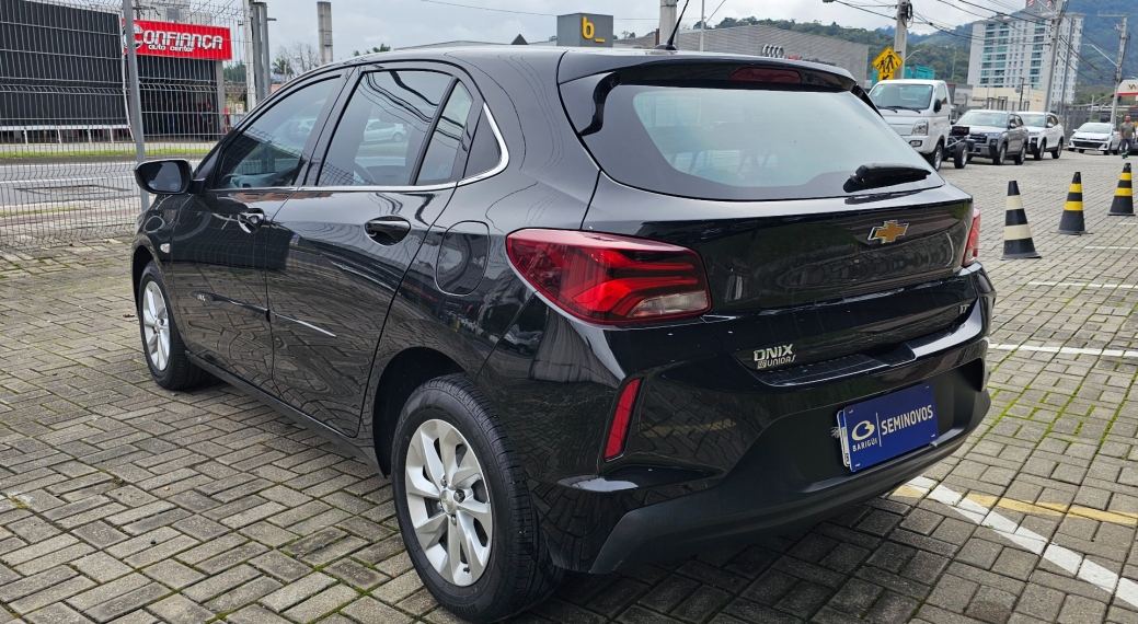 chevrolet onix 1.0 flex lt manual 4p 2023