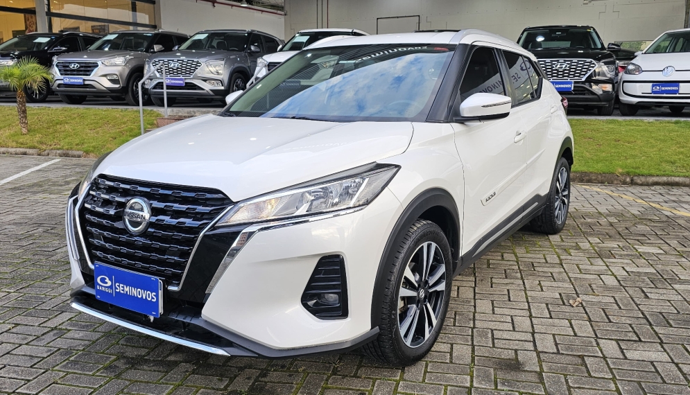 nissan kicks 1.6 16v flexstart advance xtronic flex 4p automatico 2022
