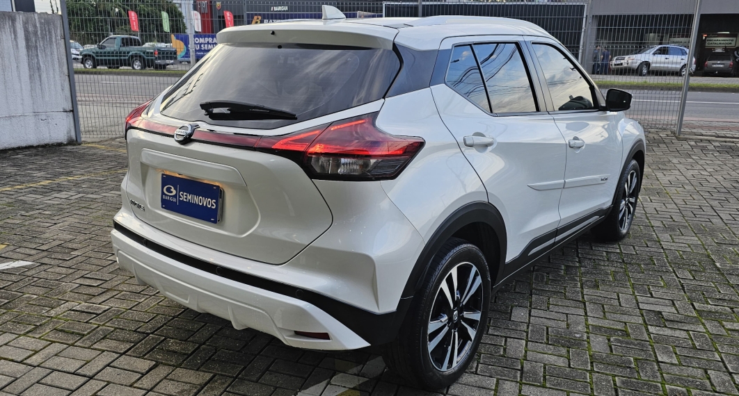 nissan kicks 1.6 16v flexstart advance xtronic flex 4p automatico 2022