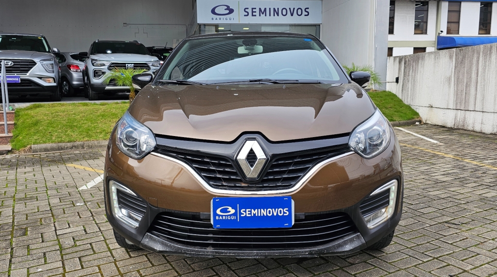 renault captur 1.6 16v sce flex intense x-tronic 4p automatico 2018