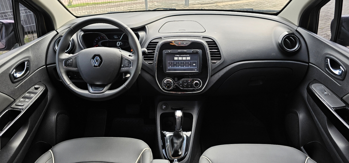 renault captur 1.6 16v sce flex intense x-tronic 4p automatico 2018