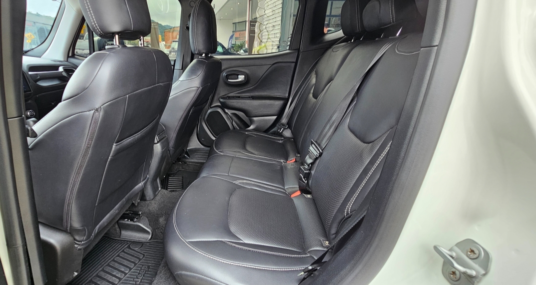 jeep renegade 1.8 16v flex 4p automatico 5p 2021