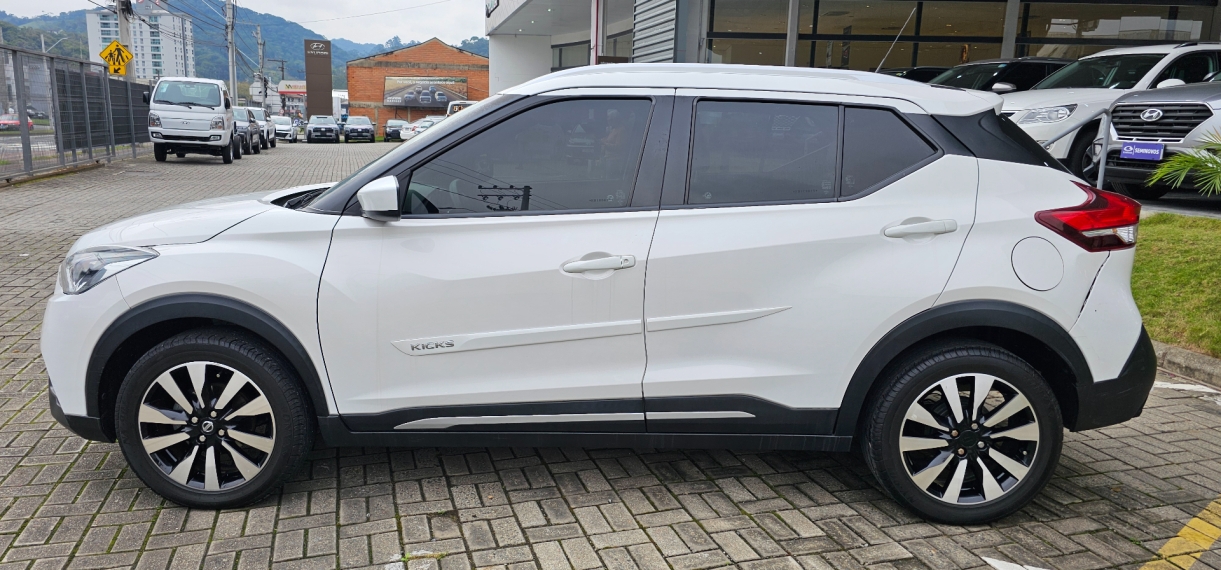 nissan kicks 1.6 16v flexstart s direct 4p xtronic flex automatico 2019