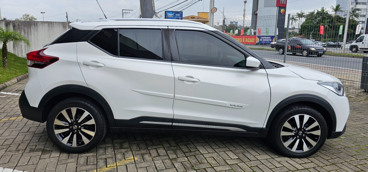 nissan kicks 1.6 16v flexstart s direct 4p xtronic flex automatico 2019