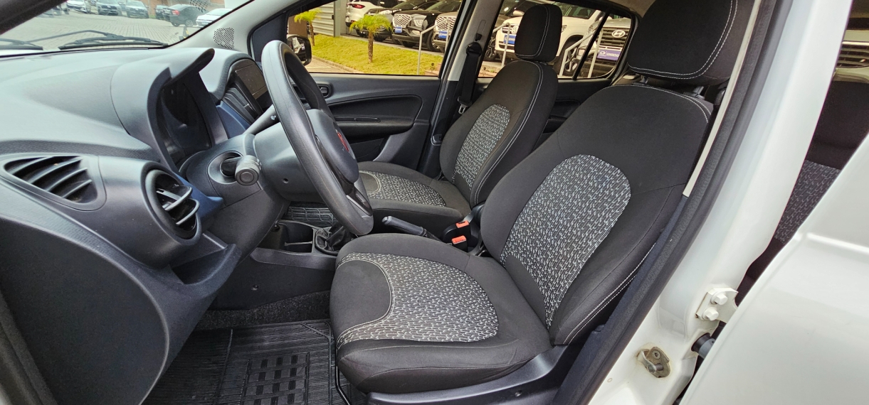 fiat uno 1.0 fire flex attractive manual 4p 2021