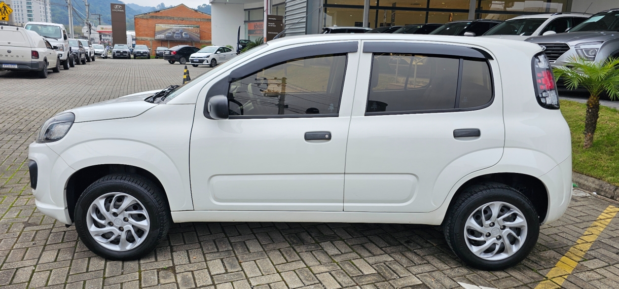 fiat uno 1.0 fire flex attractive manual 4p 2021