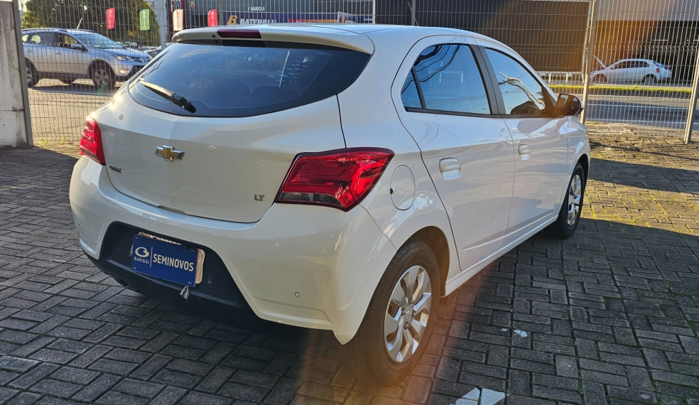chevrolet onix 1.0 mpfi lt 8v flex 4p manual 2019