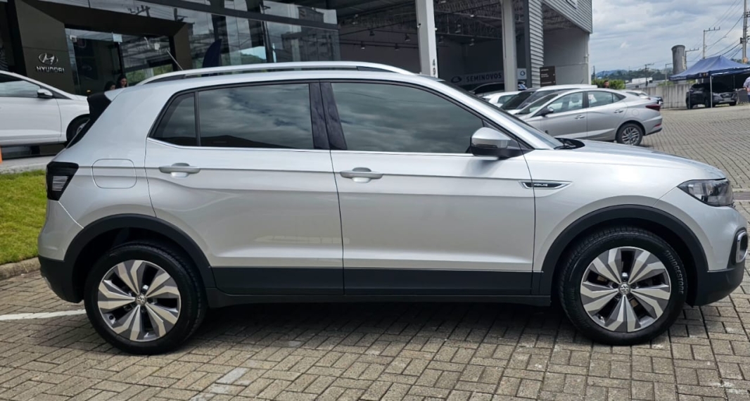 volkswagen t-cross 1.4 250 tsi total flex highline automatico 4p 2020
