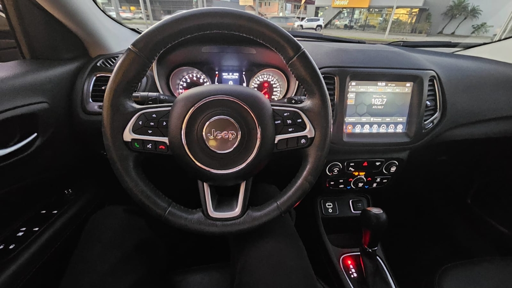 jeep compass 2.0 16v flex longitude automatico 4p 2018
