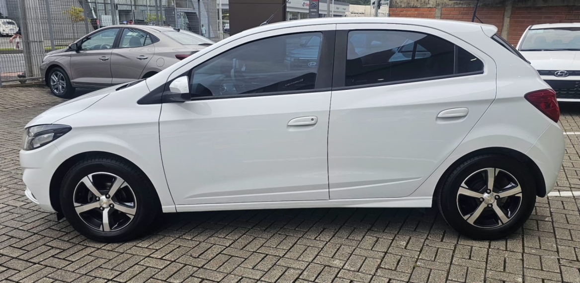 chevrolet onix 1.4 mpfi ltz 8v flex 4p manual 2019