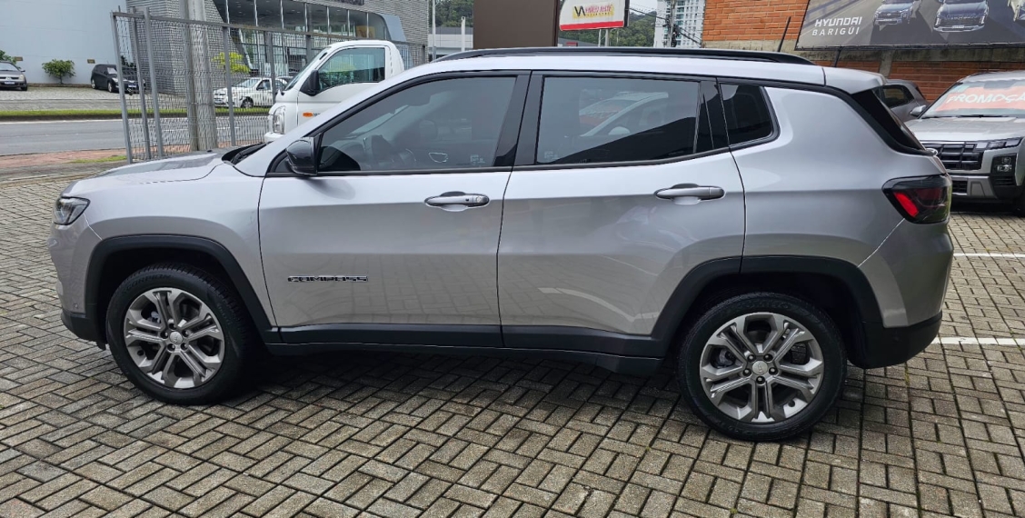 jeep compass 1.3 t270 turbo flex longitude at6 4p automatico 20237