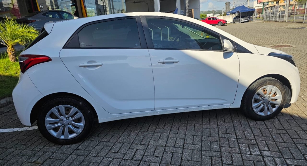 hyundai hb20 1.0 comfort 12v flex 4p manual 2017