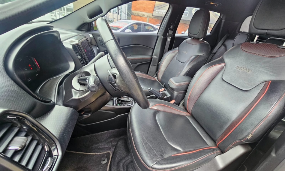 fiat toro 2.0 16v turbo diesel ultra 4wd at9 4p automatico 2022