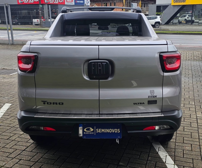 fiat toro 2.0 16v turbo diesel ultra 4wd at9 4p automatico 2022