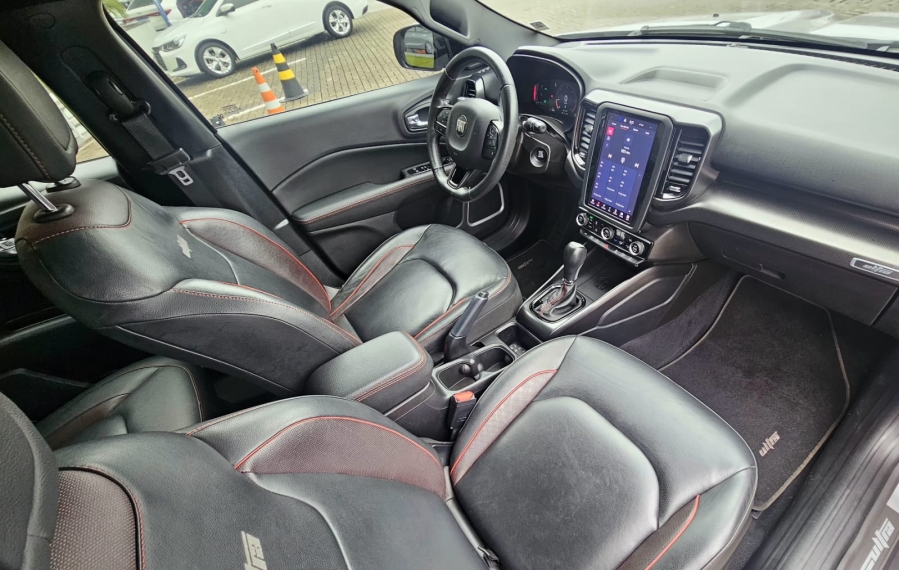 fiat toro 2.0 16v turbo diesel ultra 4wd at9 4p automatico 2022
