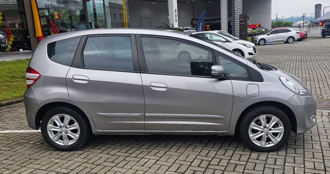honda fit 1.4 lx 16v flex 4p automatico 2014