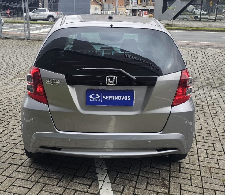 honda fit 1.4 lx 16v flex 4p automatico 2014