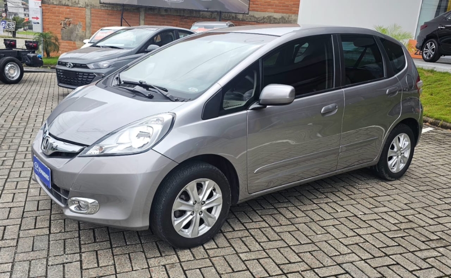 honda fit 1.4 lx 16v flex 4p automatico 2014