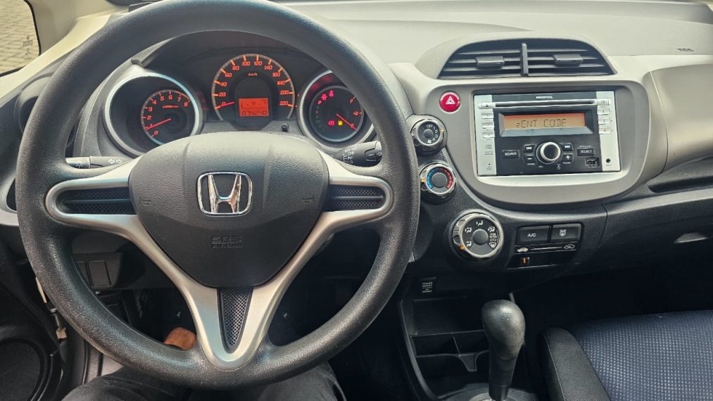 honda fit 1.4 lx 16v flex 4p automatico 2014